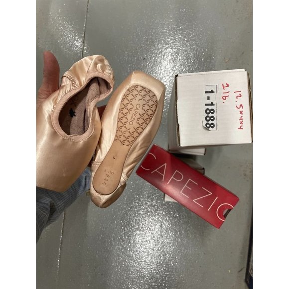 CAPEZIO Airess (Broad) B 1131 Pink Ballet Pointe Shoes Size 070W - Picture 7 of 7